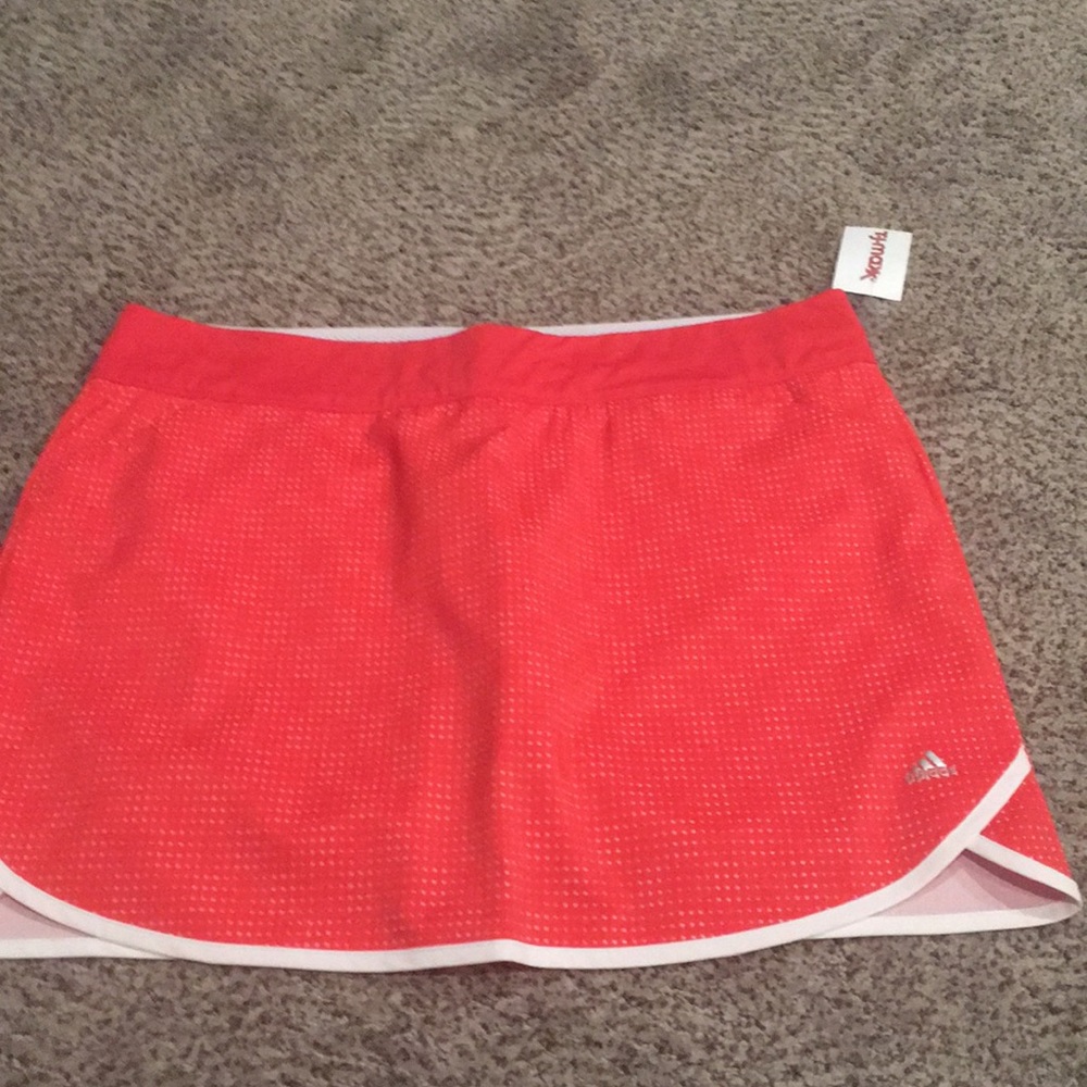 Athletic shorts/skirt